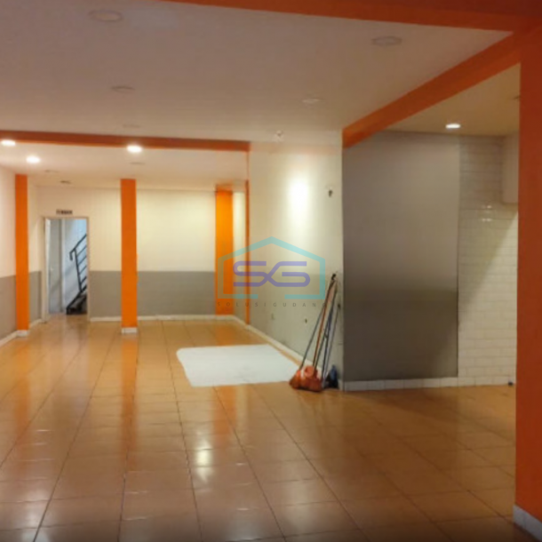 Disewakan Ruko Gandeng Lebar 8 Meter Dekat MRT Fatmawati Jakarta Selatan LB 352m2-1