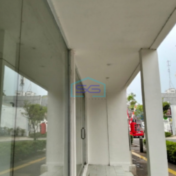 Disewakan Ruko 1,5 Lantai Min. Sewa 2 Tahun Di Kemang Raya Jakarta Selatan-3