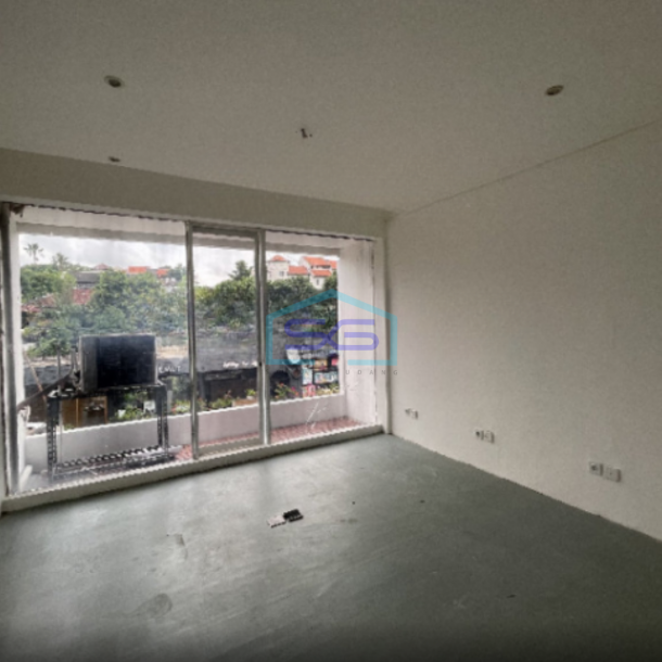 Disewakan Ruko 3 Lantai Siap Pakai Letak Premium Kemang Jakarta Selatan-2