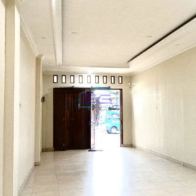 Disewakan Ruko 2 Lantai Bisa Untuk Usaha di Ciracas Jakarta Timur LT 150m2