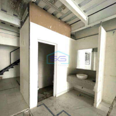 Disewakan Ruko Besar Siap Pakai 1,5 Lantai Di Kemang, Jakarta Selatan-3