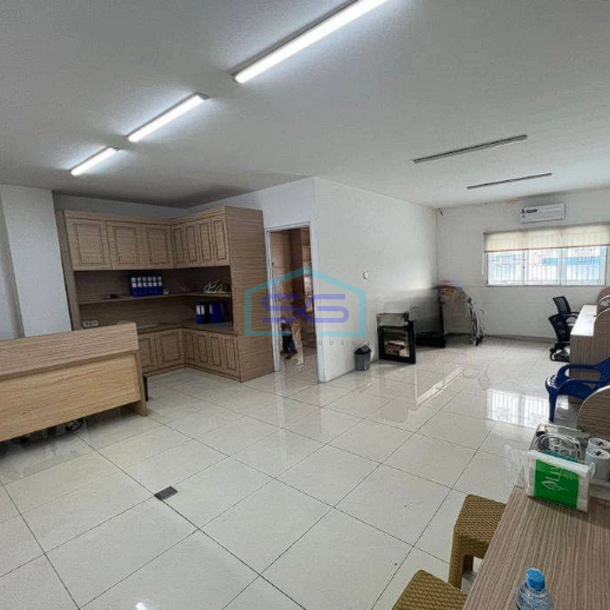 Dijual Gudang Di Pergudangan Kosambi Tangerang 2 Lantai Siap Pakai LB 1200m2-3