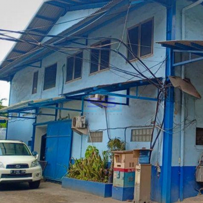 Dijual Gudang Dipinggir Jalan Utama Daan Mogot Jakarta Barat LB 2000m2