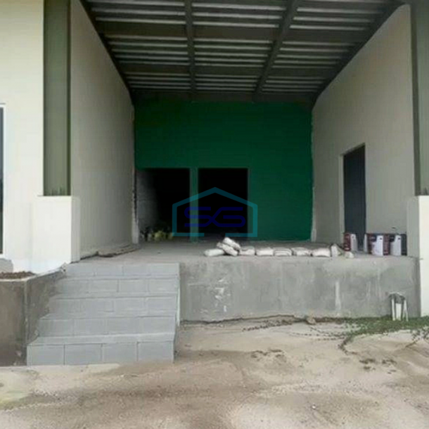 Dijual Murah Gudang 3 Kavling di Pergudangan Laksana Tangerang LB 4935m2-1