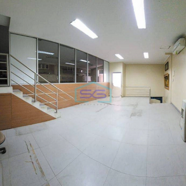 Dijual Gudang Siap Pakai di Kompleks Pergudangan Kamal Jakarta Utara LB 545m2-1