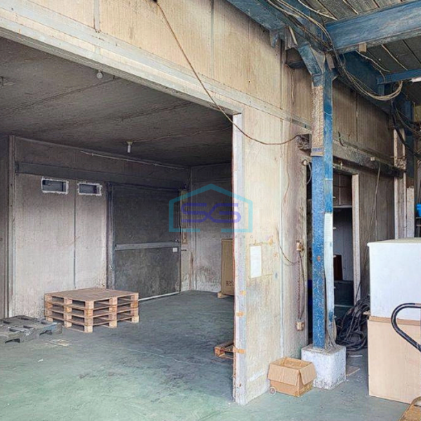 Dijual Tanah dan Bangunan Gudang 3 Lantai di Kapuk Jakarta Utara LT 2800m2-1