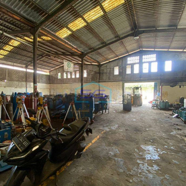 Dijual Gudang Siap Pakai di Bekasi Barat Akses Tol dan Kontainer LT 1874m2-4