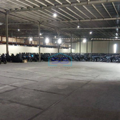 Disewakan Gudang  Siap Pakai Tinggi Dari Jalanan Anti Banjir Ceilingnya Tinggi di Pulo Gadung Jakarta Timur