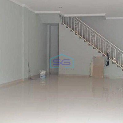 Dijual Ruko Baru 3 Lantai Strategis Jalan Raya Siap Pakai di Bekasi LB 350m2