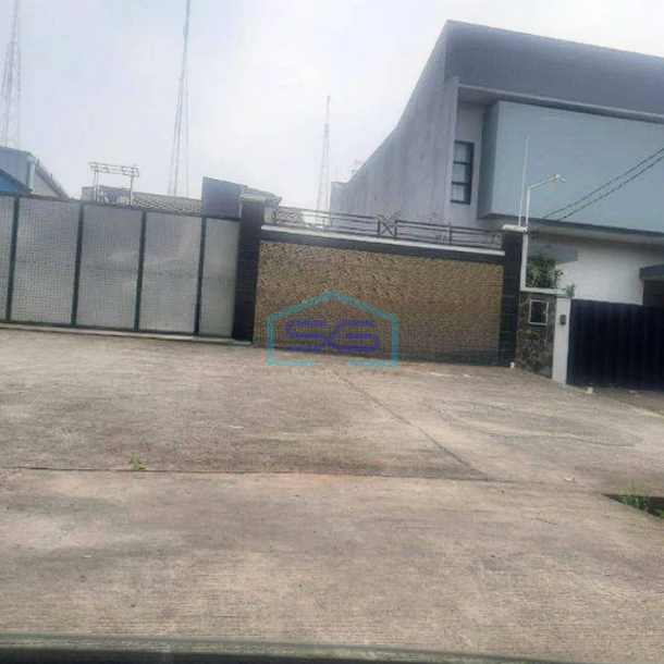 Disewakan Gudang Open Space Berikut Kantor Di Joglo, Meruya Jakarta Barat LT 300m2-1