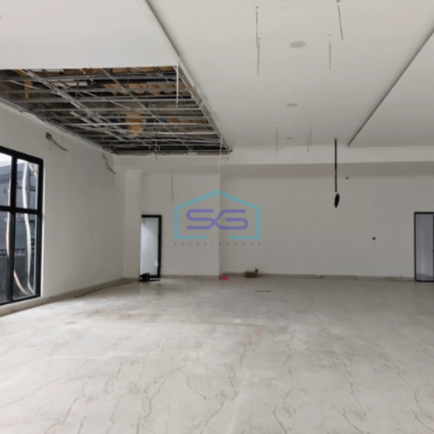 Disewakan Ruang Usaha 2 Lantai Besar Dan Mewah Di Kemayoran Jakarta Pusat LB 440m2-2