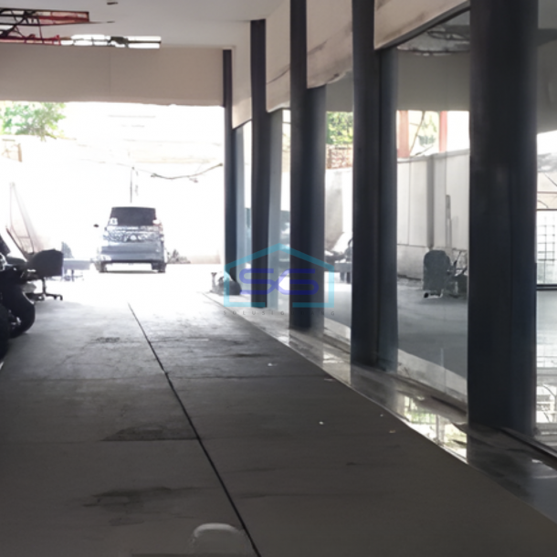 Dijual Bangunan Ex Showroom Dan Gudang Harga Dibawah Njop di Jakarta Pusat  LT 2428m2-3