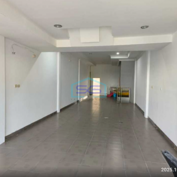 Disewakan Ruko 3,5 Lantai dua sisi di Mangga Besar Jakarta Barat Siap Pakai LB 370m2-4