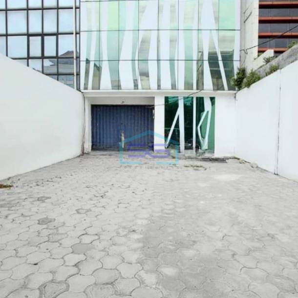 Dijual Gedung Kantor 5 Lantai di Daerah Menteng Jakarta Pusat-1
