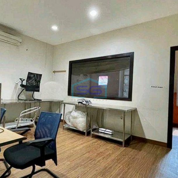 Dijual Cepat Ruko Sangat Strategis di Tebet Jakarta Selatan LB 228m2-4