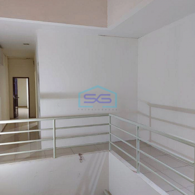 Dijual Ruko 4 lantai, di Kirana Boutique Office, area perkantoran Jakarta Utara LB 384m2