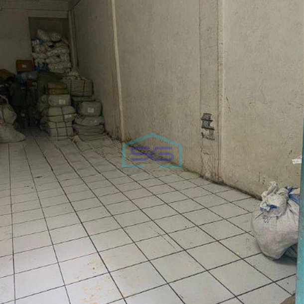 Dijual Ruko 3,5 Lantai di Pademangan Jakarta Utara Dekat Pintu Tol Ancol LB 200m2-2