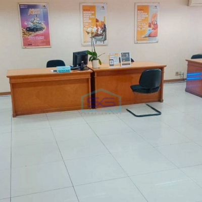 Disewakan Ruko Gandeng 3 Lantai di Pangeran Jayakarta Jakarta Pusat LB 240m2