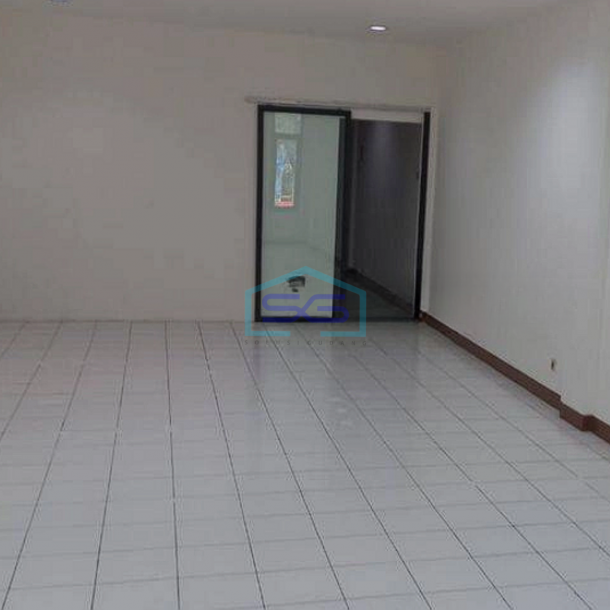 Disewakan Ruko 3 Lantai di Kelapa Gading Jakarta Utara Siap Pakai Bebas Banjir LB 200m2-2
