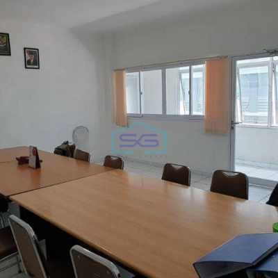 Disewakan Ruko HOOK, 4,5 Lantai DI PIK Jakarta Utara Luas Bangunan 300m2