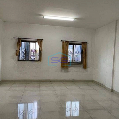 Disewakan Ruko di Muara Karang Jakarta Utara 4 Lantai Lokasi Ramai, Bebas Banjir, Siap Huni,