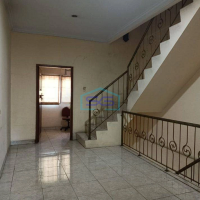Disewakan Ruko 3,5 lantai di Muara Karang Jakarta Utara Jalan Utama Strategis LB 322m2