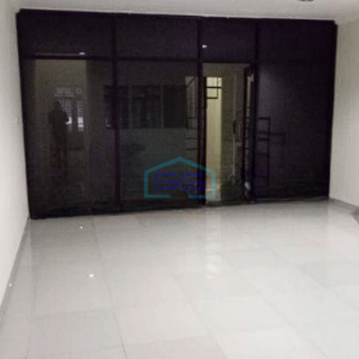 Disewakan Ruko Baru Renovasi Lokasi di Sunter Jakarta Utara LB 200m2