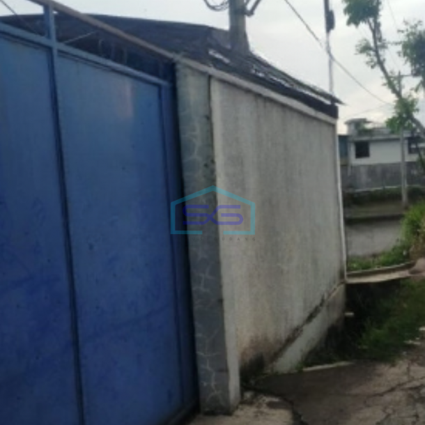 Dijual Pabrik Ada Rumah Tinggal Di Cipeuyeum, Cianjur Jawa Barat Luas Bangunan  1300 m²-4