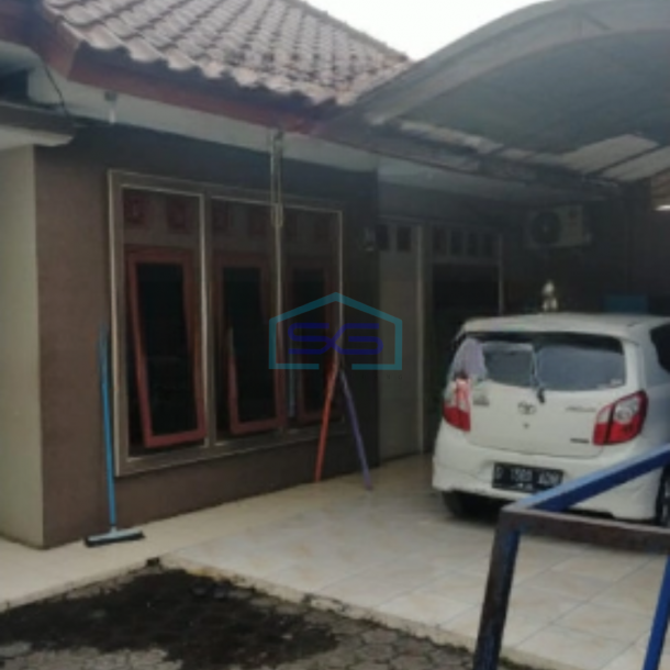 Dijual Pabrik Ada Rumah Tinggal Di Cipeuyeum, Cianjur Jawa Barat Luas Bangunan  1300 m²-2