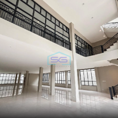 DIjual Kantor 3 Lantai Di Dago Mainroad Bagus Sangat Strategis Di Bandung Luas Bangunan  800 m²