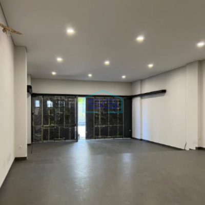 Disewakan Ruko Baru Dan Bagus Sekali 3,5 Lantai Di Otista Bandung Luas Bangunan  740 m²