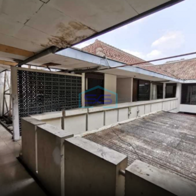 Di Sewakan Gudang Bekas Garmen, Di Tengah Kota Sayap Jend Sudirman Bandung Luas Bangunan  2400 m²