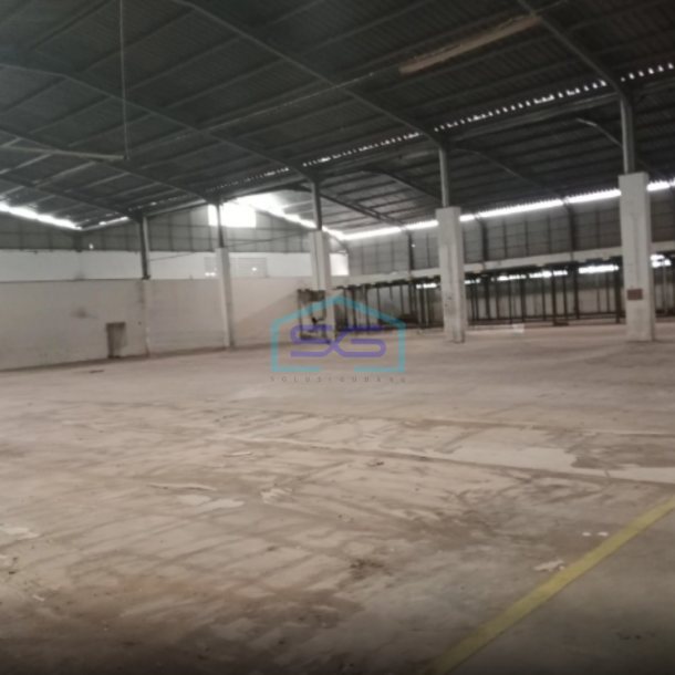 Disewakan Gudang Di Area Ciparay Bandung Luas Bangunan  1450 m2-4