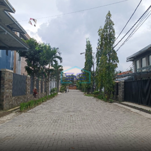 Disewakan Tanah Siap Bangun Di Puri BKR Kota Bandung Luas Tanah  1975 m²-2