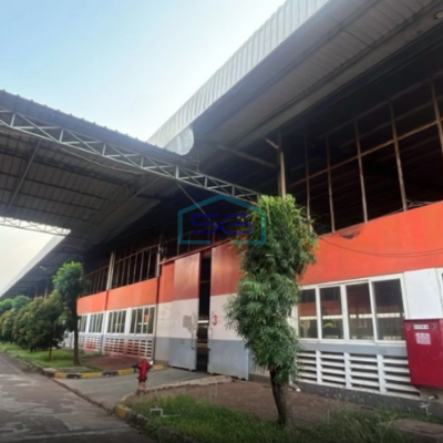 Disewakan Gudang Besar Bagus Di Kawasan Industri Karawang Luas Bangunan  10000 m²