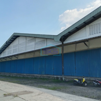 Disewakan Gudang Ada Loading Dock Luas Tanah  5500 m² di Moch Toha Bandung