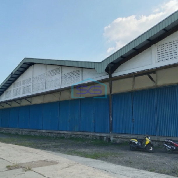 Disewakan Gudang Ada Loading Dock Luas Tanah  5500 m² di Moch Toha Bandung-5