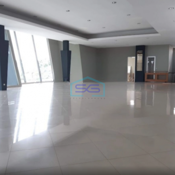 Disewakan Gedung Bagus Siap Pakai Selangkah Kepintu Tol Kopo Bandung LB 1450m2-3