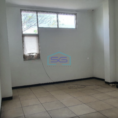 Disewakan Murahh!! Ruko 2 Lantai Siap Pakai, Di Batununggal Bandung LB 117m2