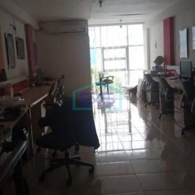 Disewa Hyper Square 3 Lantai Siap Masuk