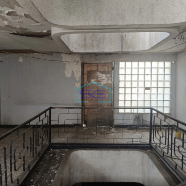 Disewakan Ruko Lokasi Strategis Sudirman Bandung Area Ramai LT 480m2-1