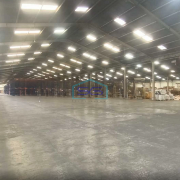 Disewakan Gudang Besar di Cileunyi Bandung Luas Bangunan 18000m2-1