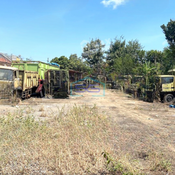 Dijual Tanah Lokasi Bebas Banjir Luas  3145 m² di Kademangan Blitar Jawa Timur-1