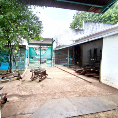 Dijual Gudang Luas Bangunan  1000 m² Lokasi Bebas Banjr di Blimbing Malang Jawa Timur