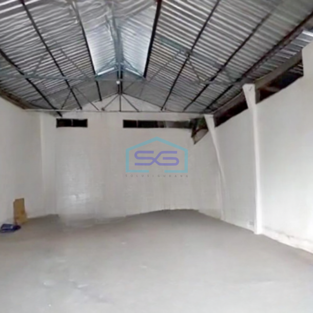 Dijual Gudang Luas Tanah  530 m² Lokasi Bebas Banjir di Malang-2