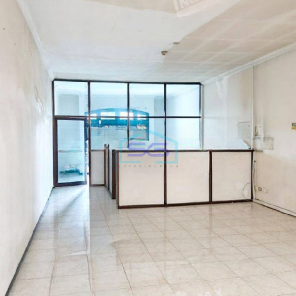 Dijual Ruko 2 Lantai di Singosari Malang Luas Bangunan  180 m² Harga Bisa Nego-1