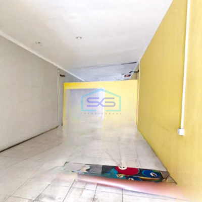 Disewakan Ruko 2 Lantai Luas Bangunan 370 m² Lokasi Bebas Banjir di Klojen Malang-3