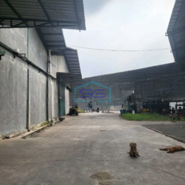 Dijual Gudang Luas Bangunan 5281 m² Lokasi Jati Uwung Tangerang-3