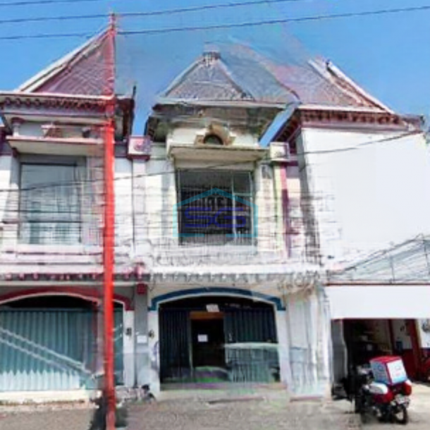 Dijual Cepat Ruko Harga Nego Luas Bangunan 180 m² di Singosari Malang-1