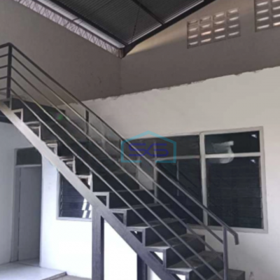 Disewakan Gudang Lokasi Bebas Banjir Luas Tanah  1850 m² di Pasuruan Jawa Timur-2